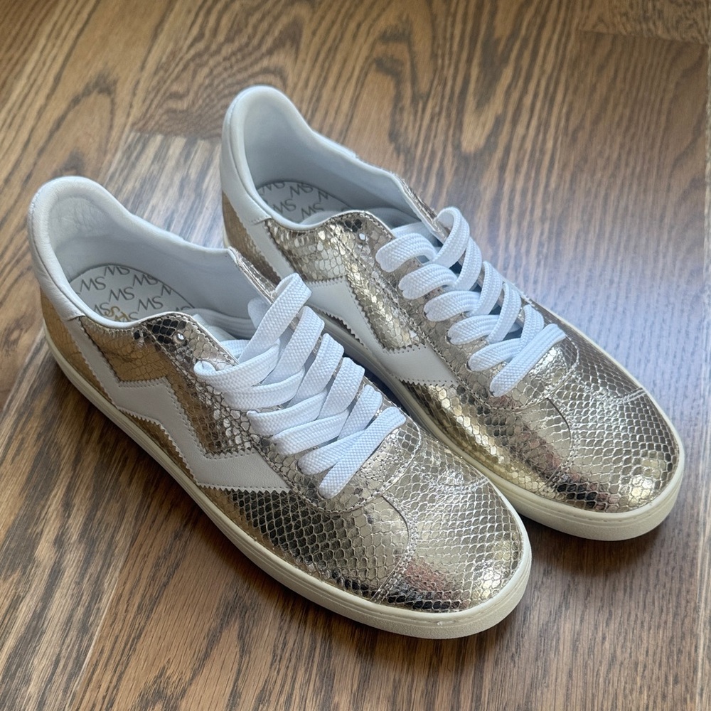 Stuart Weitzman DARYL Metallic snake embossed leather sneakers size us 8